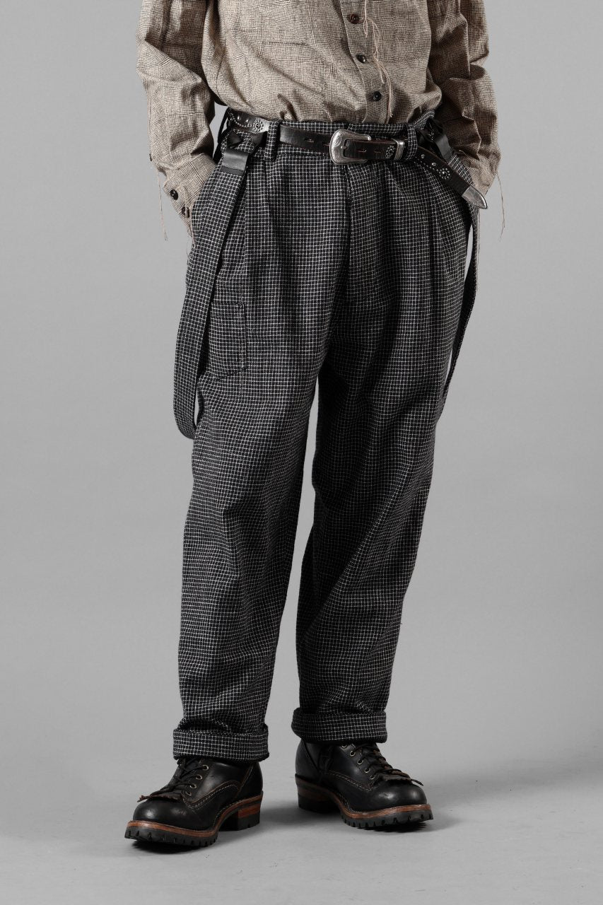 Load image into Gallery viewer, A TENTATIVE ATELIER exclusive George II PAINTER'S CROSS BAND PANTS (BLACK)