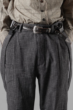 Load image into Gallery viewer, A TENTATIVE ATELIER exclusive George II PAINTER'S CROSS BAND PANTS (BLACK)