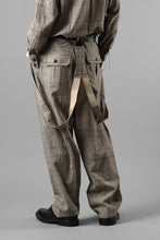 画像をギャラリービューアに読み込む, A TENTATIVE ATELIER exclusive George II PAINTER'S CROSS BAND PANTS (BLACK BEIGE)