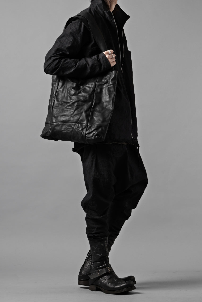 Load image into Gallery viewer, m.a+ medium tote bag / BT231 SY1.0 (BLACK)