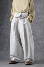 Load image into Gallery viewer, atelier amber TURN BACK PANTS PIG PT (white)