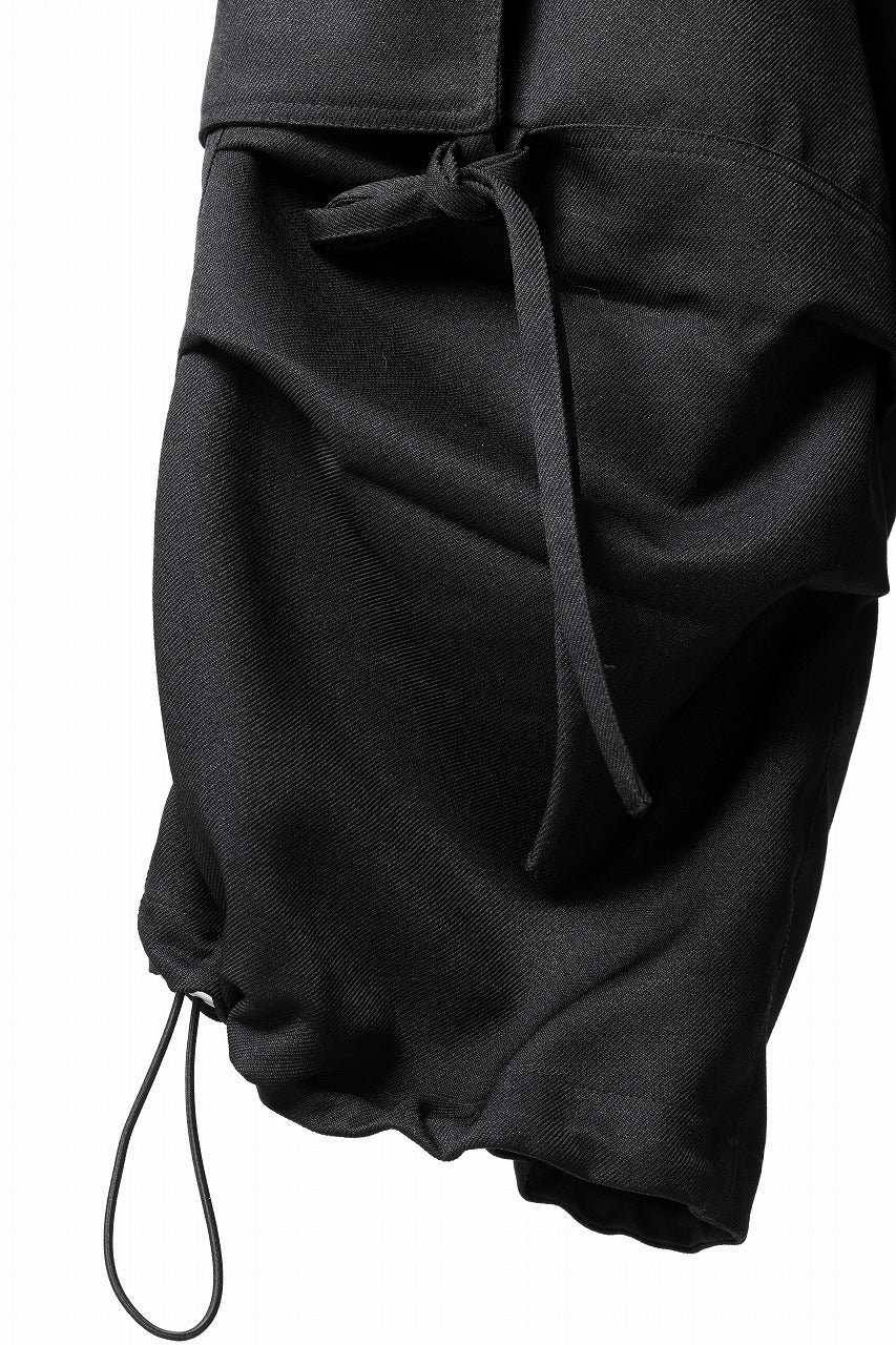 A.F ARTEFACT KNOTTING DETAIL TWILL VOLUME PANTS (BLACK)