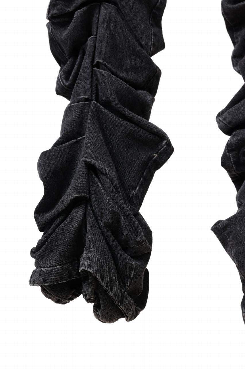 A.F ARTEFACT MONSTER TUCK VOLUME BAGGY PANTS / FADED AGEING DENIM (BLACK)