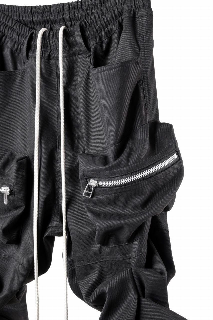 A.F ARTEFACT MONSTER TUCK VOLUME BAGGY PANTS / LUXE-TWILL (BLACK)