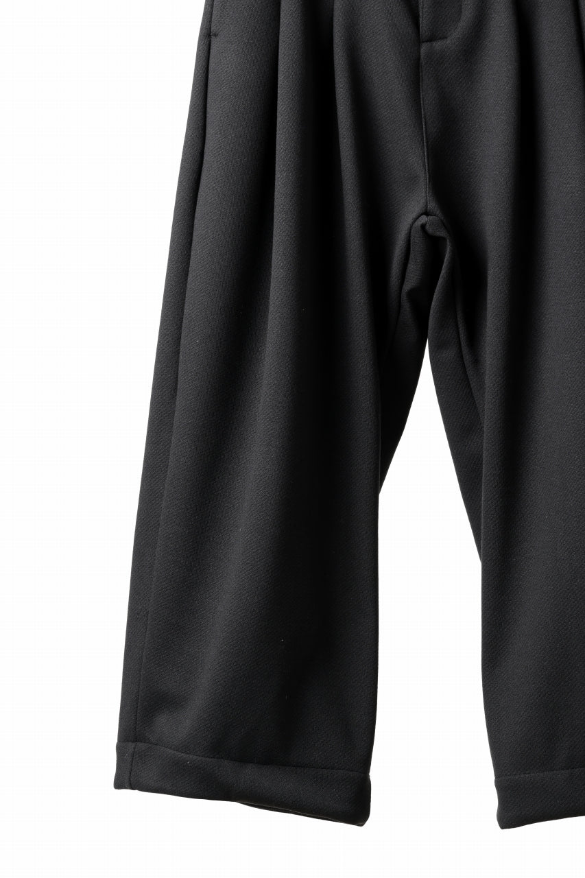 A.F ARTEFACT TUCK WIDE TROUSERS / KNITTED WOOLY TWILL (BLACK)