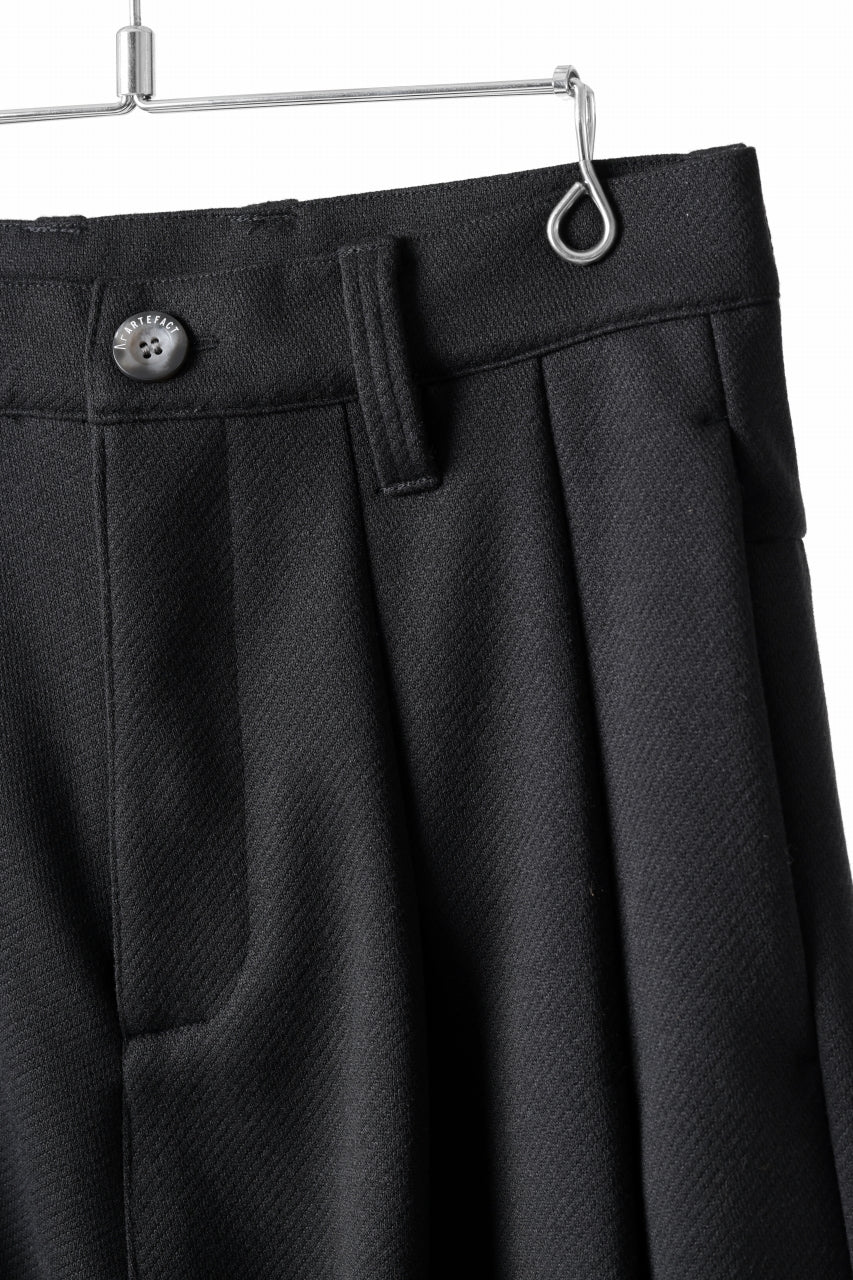 A.F ARTEFACT TUCK WIDE TROUSERS / KNITTED WOOLY TWILL (BLACK)