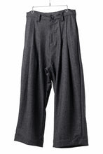 Load image into Gallery viewer, A.F ARTEFACT TUCK WIDE PANTS / HERRING BONE WOOL (D.GREY)