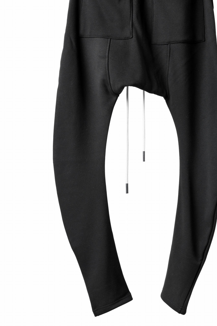 A.F ARTEFACT BOMBER HEAT SAROUEL SKINNY PANTS (BLACK)