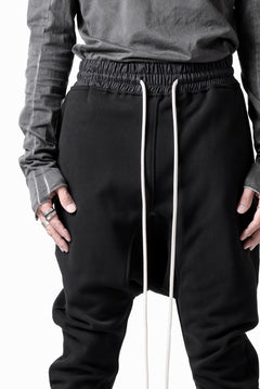 画像をギャラリービューアに読み込む, A.F ARTEFACT BOMBER HEAT SARROUEL SKINNY PANTS (BLACK)