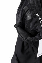 画像をギャラリービューアに読み込む, A.F ARTEFACT BOMBER HEAT BELTED SARROUEL CARGO PANTS (BLACK)