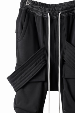 Load image into Gallery viewer, A.F ARTEFACT BOMBER HEAT BELTED SARROUEL CARGO PANTS (BLACK)