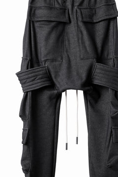 画像をギャラリービューアに読み込む, A.F ARTEFACT BOMBER HEAT BELTED SARROUEL CARGO PANTS (MIX BLACK)