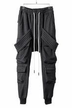 画像をギャラリービューアに読み込む, A.F ARTEFACT BOMBER HEAT BELTED SARROUEL CARGO PANTS (MIX BLACK)