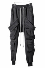 画像をギャラリービューアに読み込む, A.F ARTEFACT BOMBER HEAT BELTED SARROUEL CARGO PANTS (MIX BLACK)