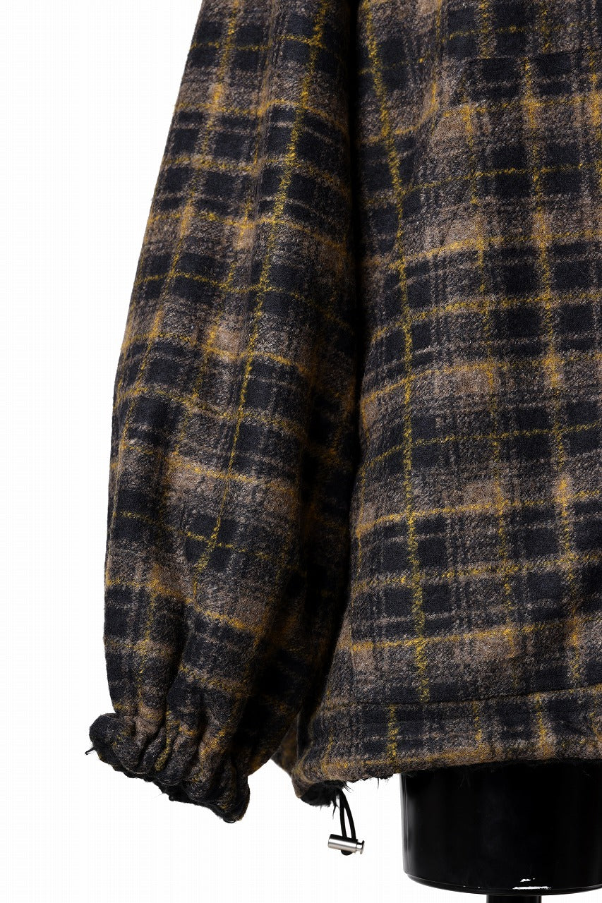 A.F ARTEFACT REVERSIBLE HALF ZIP HOODED BLOUOSN (BROWN CHECK×BLACK)