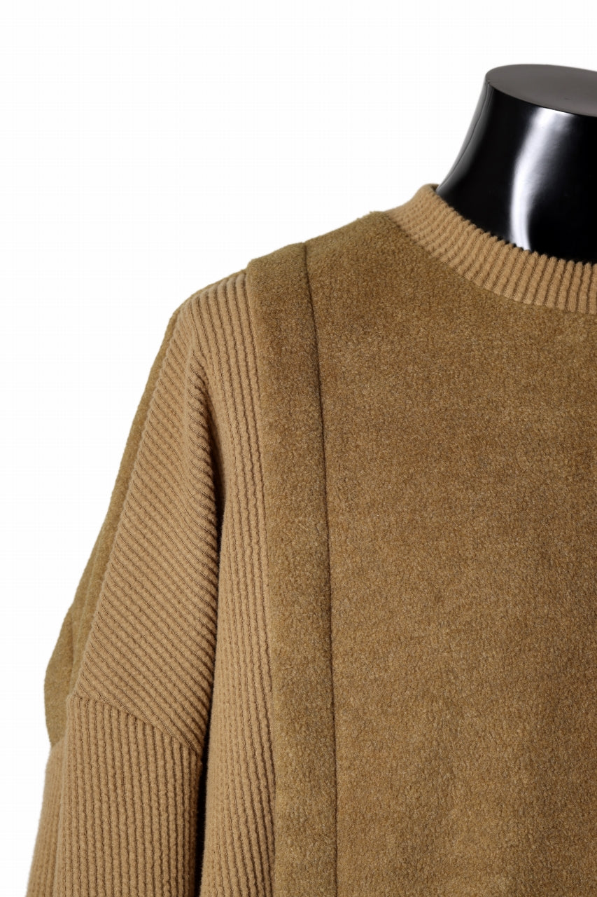 A.F ARTEFACT KNIT CORDUROY COMBI FLEECE TOP (BROWN)