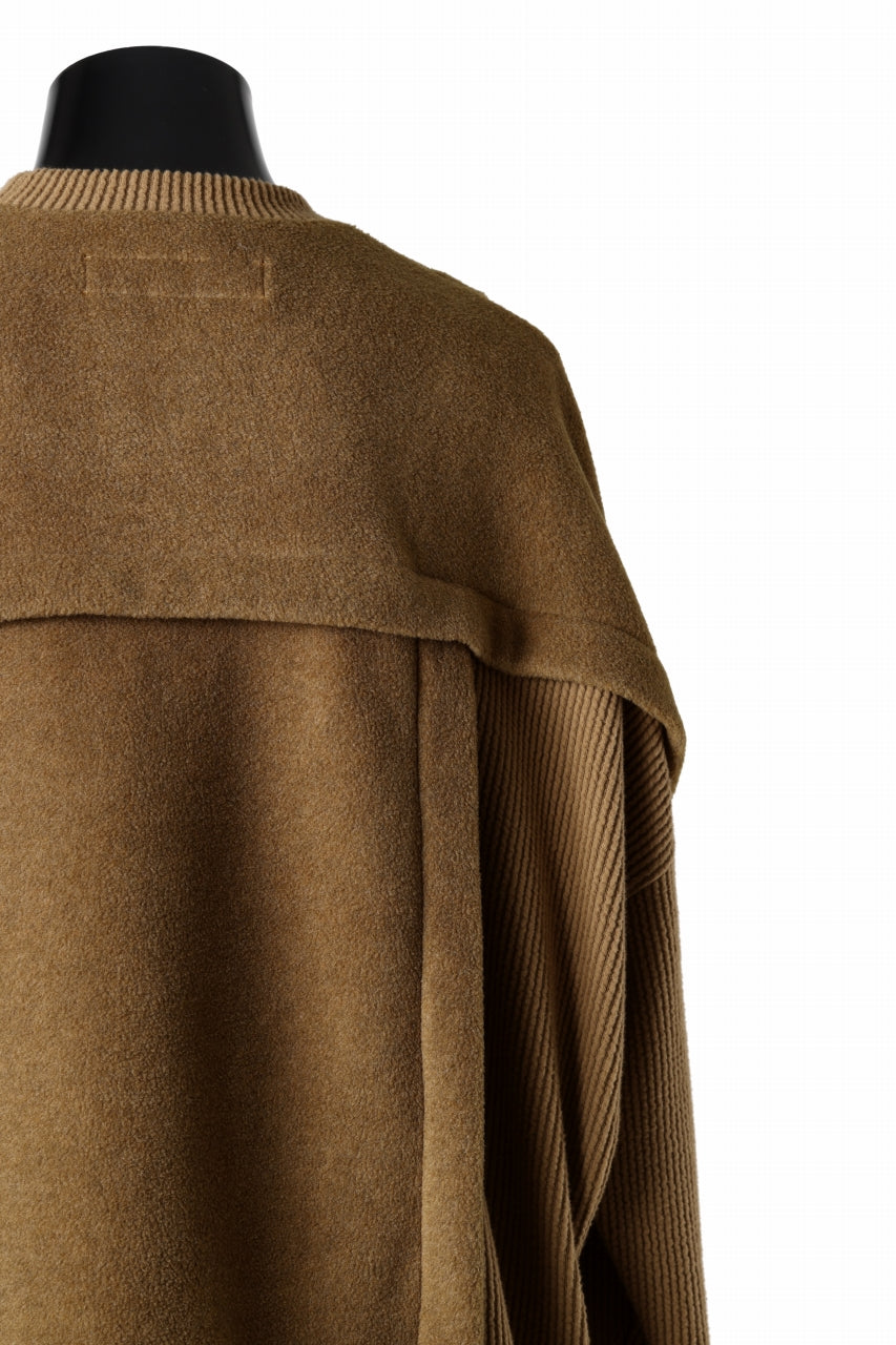 A.F ARTEFACT KNIT CORDUROY COMBI FLEECE TOP (BROWN)