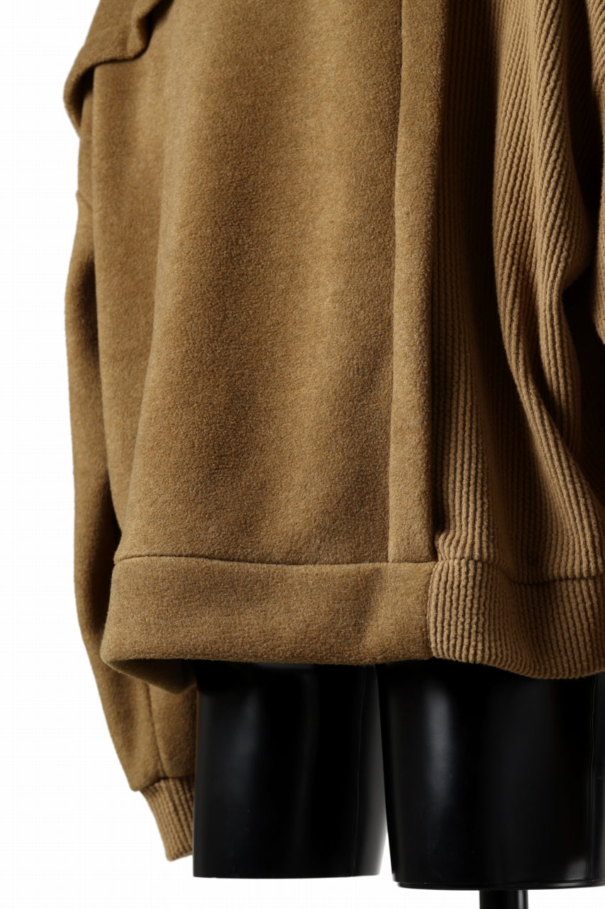 A.F ARTEFACT KNIT CORDUROY COMBI FLEECE TOP (BROWN)