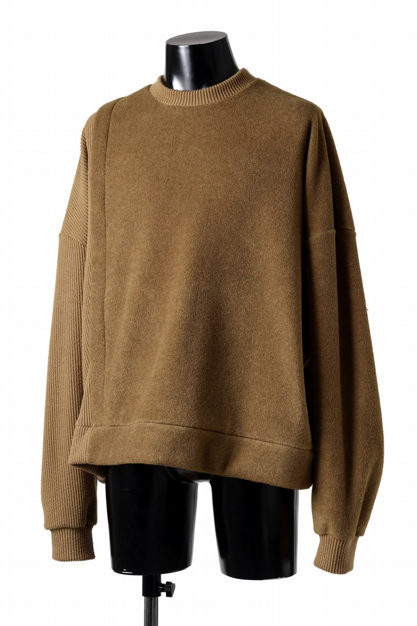 A.F ARTEFACT KNIT CORDUROY COMBI FLEECE TOP (BROWN)