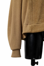 画像をギャラリービューアに読み込む, A.F ARTEFACT KNIT CORDUROY COMBI FLEECE TOP (BROWN)