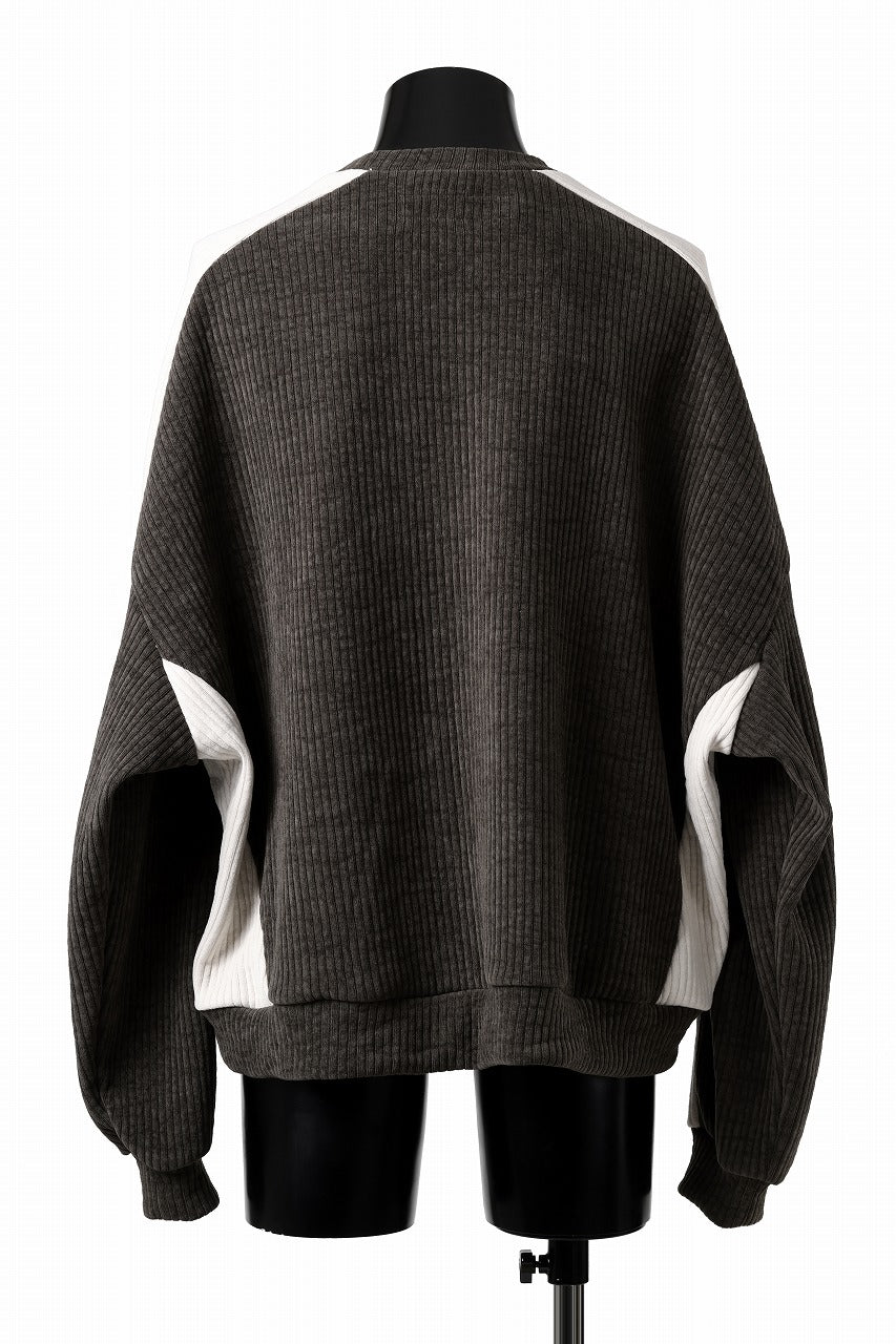 A.F ARTEFACT MODUROY KNIT TOPS (KHAKI x IVORY)