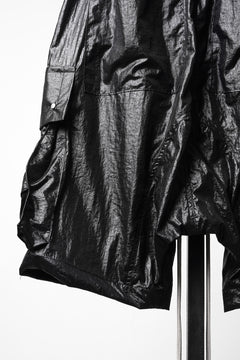 Load image into Gallery viewer, A.F ARTEFACT AIRY CRINKLE NYLON ZIP CARGO SHORTS (BLACK)