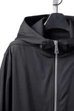 Load image into Gallery viewer, A.F ARTEFACT HOODED ZIP BLOUSON / TECH SMOOTH BONDING LW FLEECE (BLACK)