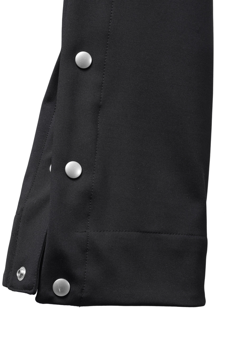 Load image into Gallery viewer, A.F ARTEFACT SARROUEL FLARE PANTS / TECH SMOOTH BONDING LW FLEECE (BLACK)