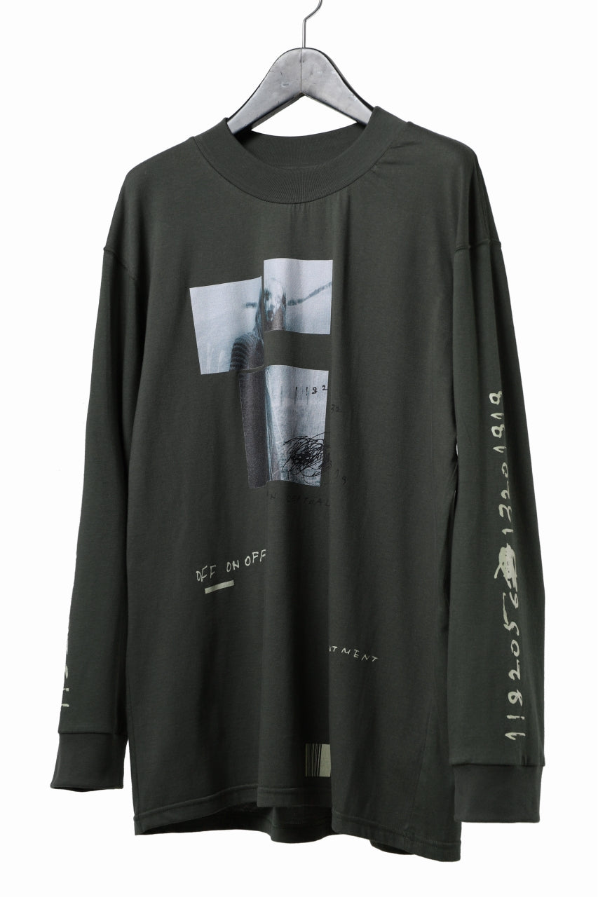 A.F ARTEFACT THICK-COLLAR BASIC L/S T-SHIRT / TYPE B PRINT (KHAKI)