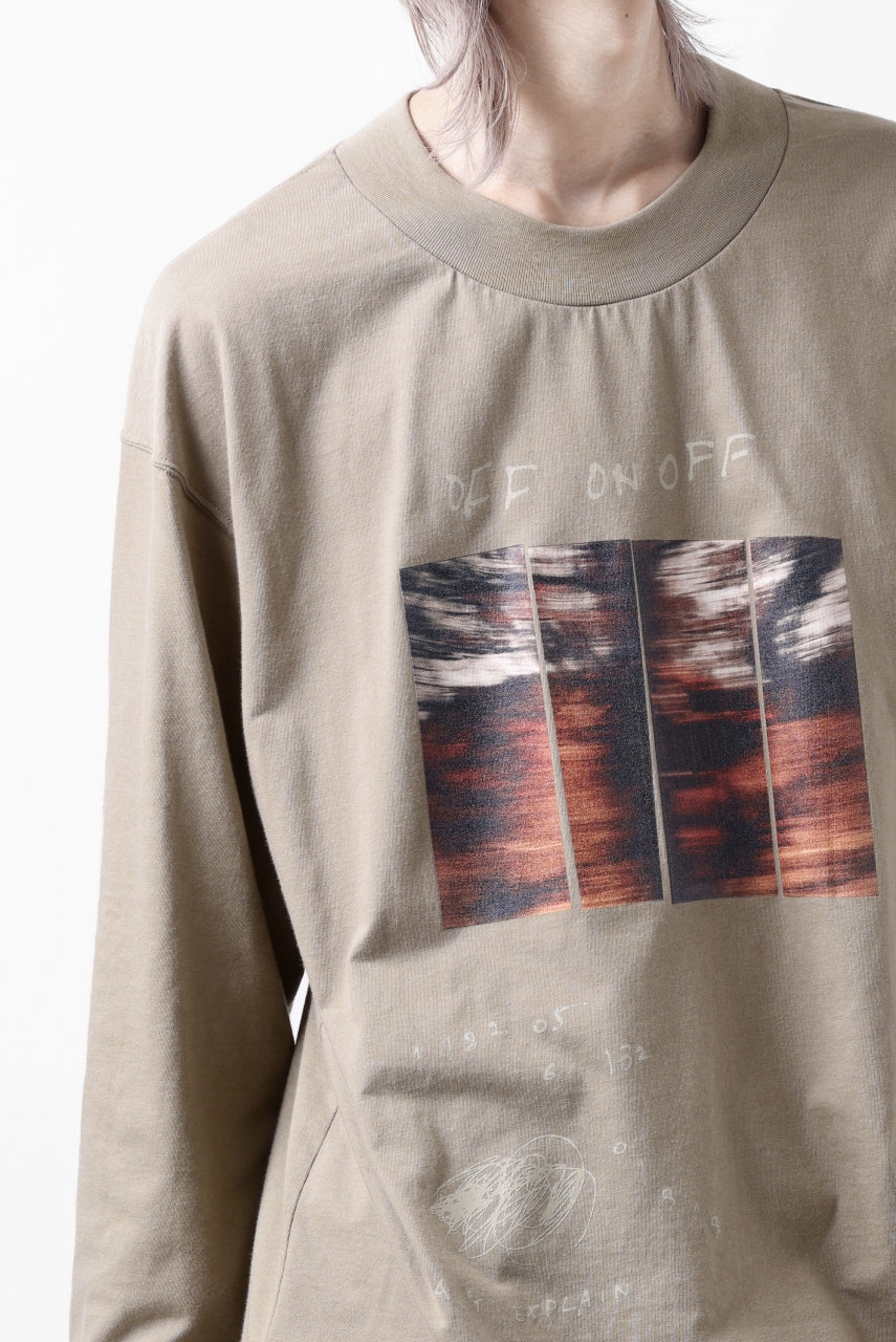 A.F ARTEFACT THICK-COLLAR BASIC L/S T-SHIRT / TYPE A PRINT (BEIGE)