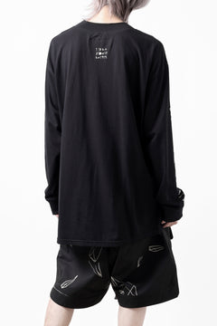 Load image into Gallery viewer, A.F ARTEFACT THICK-COLLAR BASIC L/S T-SHIRT / TYPE B PRINT (BLACK)