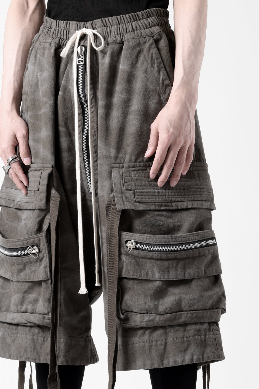 A.F ARTEFACT LOWCROTCH MILITARY WIDE SHORTS / VINTAGE DYED (KHAKI)