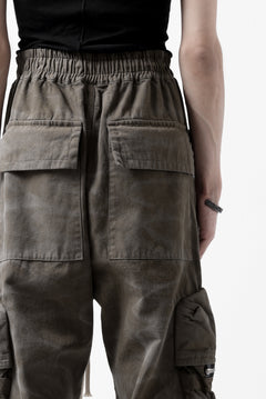 Load image into Gallery viewer, A.F ARTEFACT CARGO POCKET LONG PANTS / VINTAGE DYED (KHAKI)