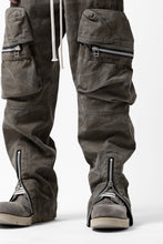 Load image into Gallery viewer, A.F ARTEFACT CARGO POCKET LONG PANTS / VINTAGE DYED (KHAKI)