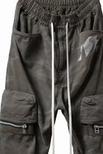 画像をギャラリービューアに読み込む, A.F ARTEFACT RUGGED CARGO PANTS / VINTAGE DYED (KHAKI)