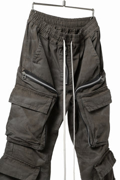 画像をギャラリービューアに読み込む, A.F ARTEFACT exclusive RADICAL-ZIP FIELD PANTS / VINTAGE DYED (KHAKI)