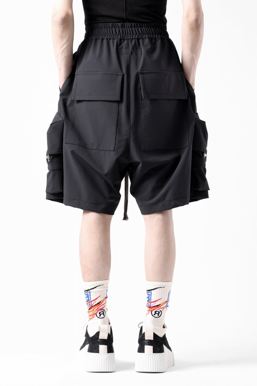 A.F ARTEFACT RUGGED CARGO SHORTS / STRETCH NYLON (BLACK)