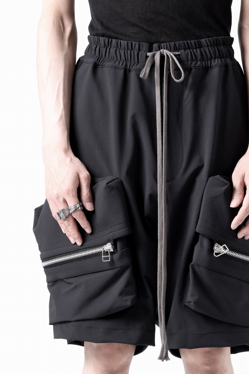 A.F ARTEFACT RUGGED CARGO SHORTS / STRETCH NYLON (BLACK)