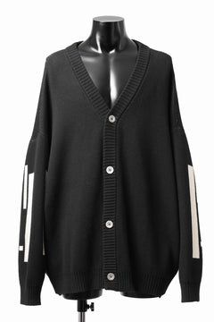 Load image into Gallery viewer, A.F ARTEFACT GEO PATTERN COTTON KNIT CARDIGAN /  (BLACK x IVORY)