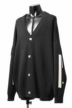 Load image into Gallery viewer, A.F ARTEFACT GEO PATTERN COTTON KNIT CARDIGAN /  (BLACK x IVORY)