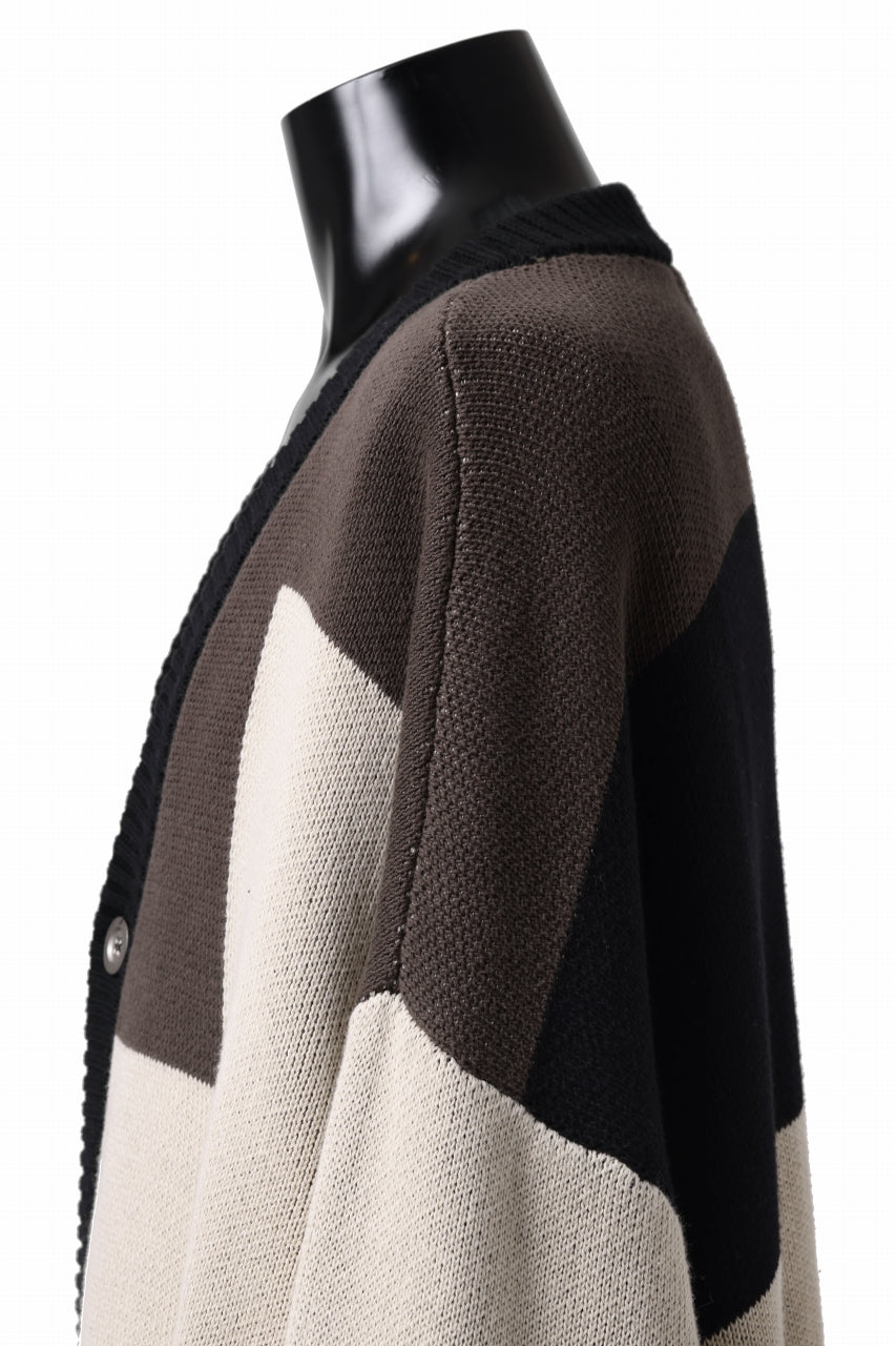 A.F ARTEFACT GEO PATTERN COTTON KNIT CARDIGAN /  (BLACK x GREY x BEIGE)