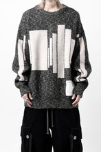 Load image into Gallery viewer, A.F ARTEFACT GEO PATTERN KNIT TOPS (GREY x BEIGE)