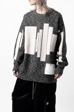 Load image into Gallery viewer, A.F ARTEFACT GEO PATTERN KNIT TOPS (GREY x BEIGE)