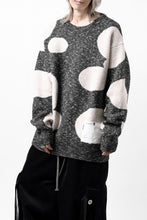 画像をギャラリービューアに読み込む, A.F ARTEFACT POLKA PATTERN KNIT TOPS (GREY x BEIGE)