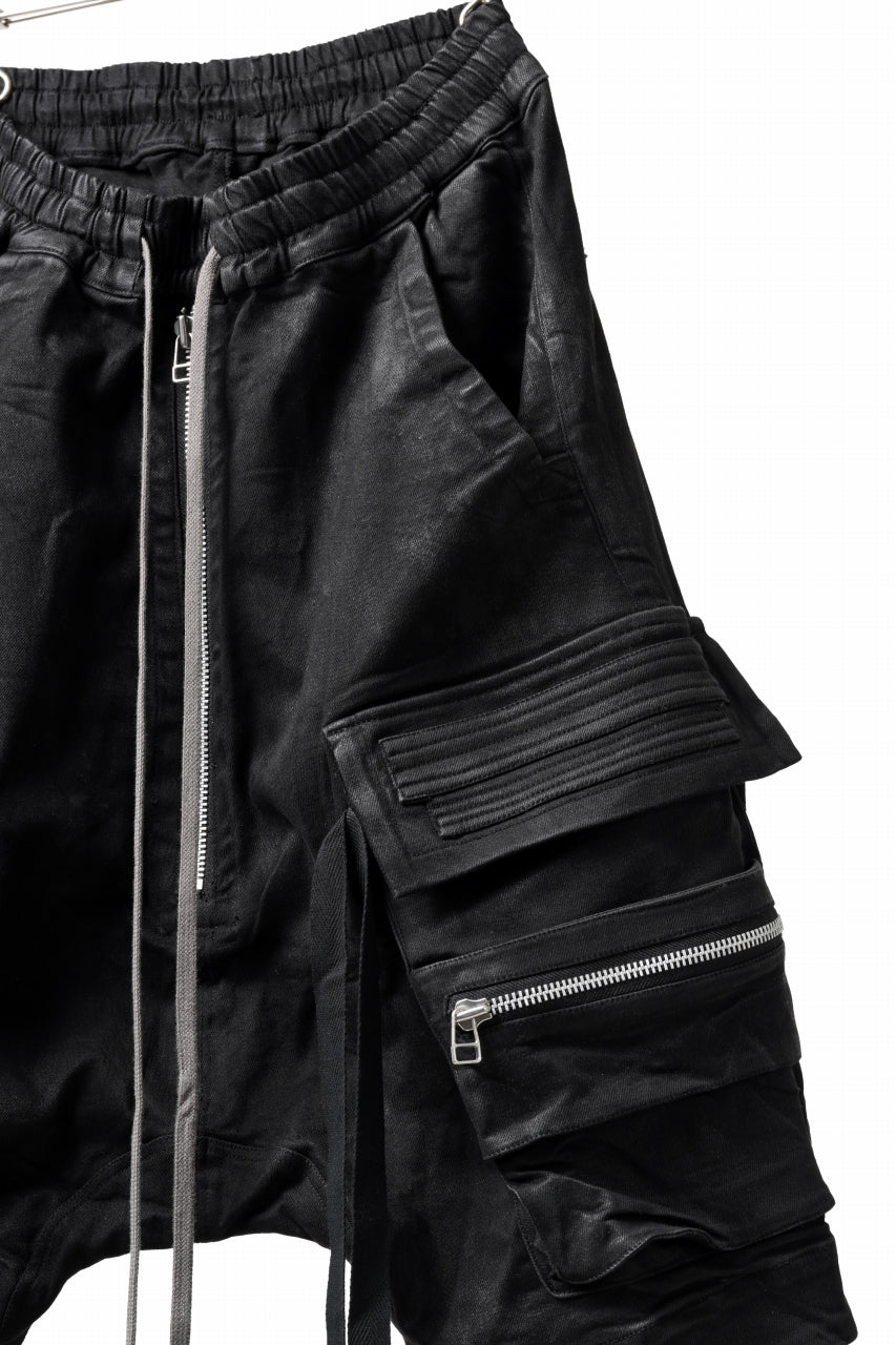 A.F ARTEFACT LOWCROTCH MILITARY WIDE SHORTS / COATING TWILL (BLACK)