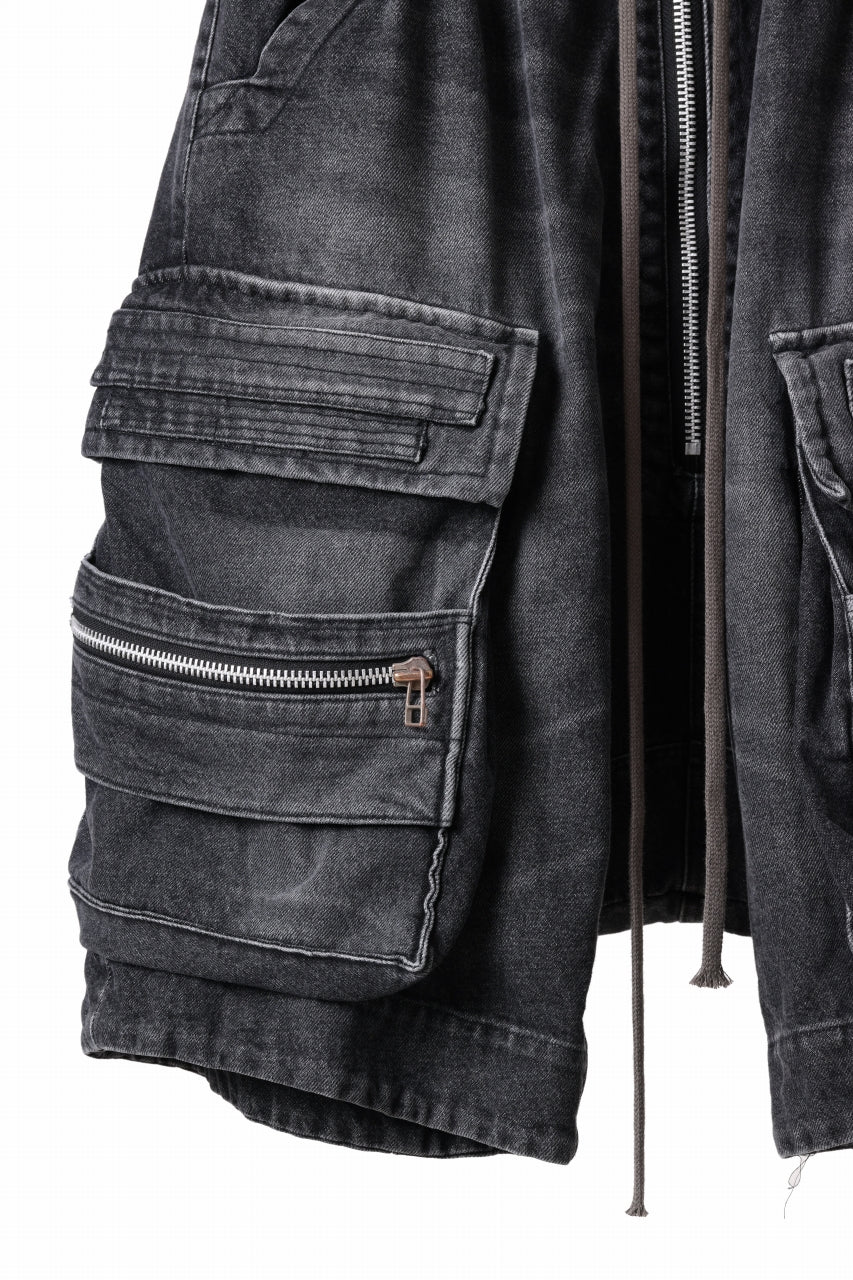 A.F ARTEFACT LOWCROTCH MILITARY WIDE SHORTS / FADED AGING DENIM (BLACK)