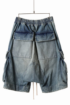 Load image into Gallery viewer, A.F ARTEFACT LOWCROTCH MILITARY WIDE SHORTS / FADED AGEING DENIM (BLUE)