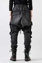 Load image into Gallery viewer, A.F ARTEFACT EASY SARROUEL MILITARY POCKET PANTS / FADED AGEING DENIM (BLACK)