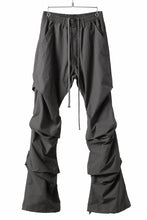Load image into Gallery viewer, A.F ARTEFACT TUCK VOLUME BAGGY PANTS / SMOOTH NYLON (KHAKI)