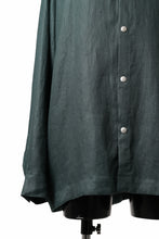 Load image into Gallery viewer, A.F ARTEFACT SNAPPED OVER SHIRT / LINEN TWILL (GREEN)